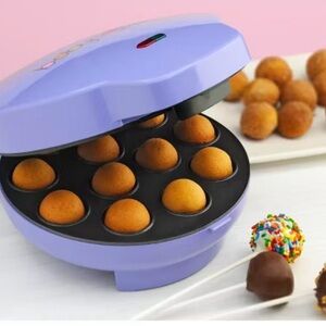 Babycakes Compact Purple Cake Pop Maker